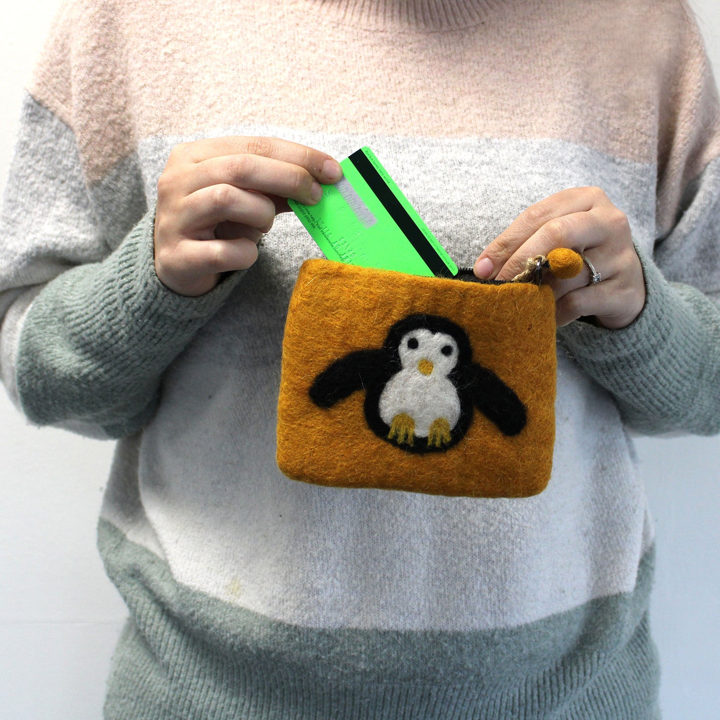 Naturfilz-Etui (sortiert) - Süßer Pinguin