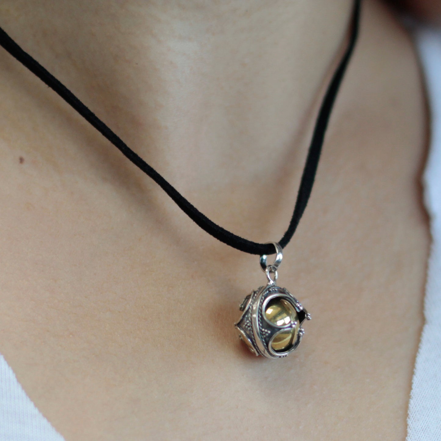 Cloche d'ange en argent - Prospérité - 16 mm