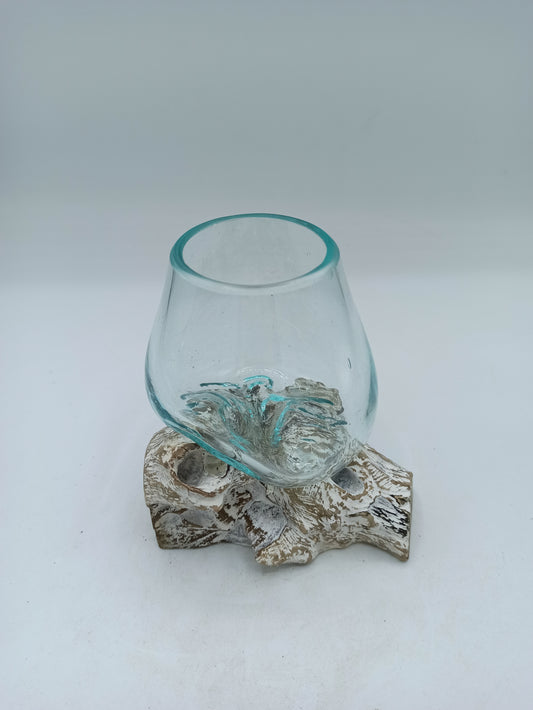 Geschmolzenes Glas auf gebleichtem Holz - Kleine Schale