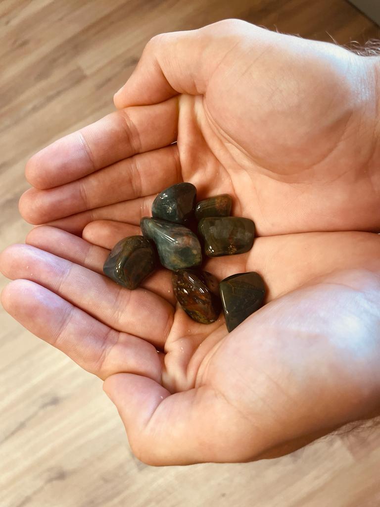 24 x L Trommelsteine - Blutstein