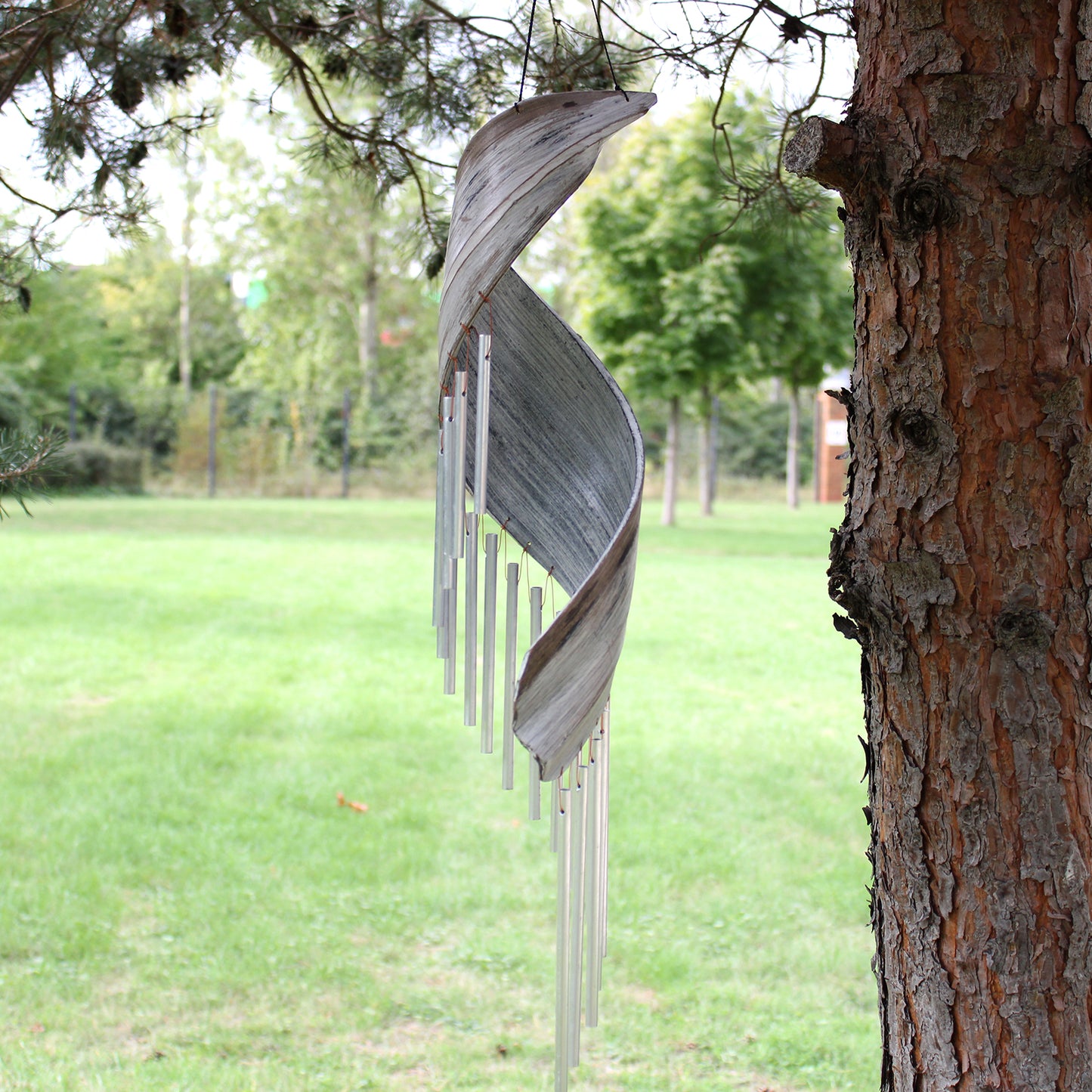 Kokosnussblatt-Windspiel - Gebleicht