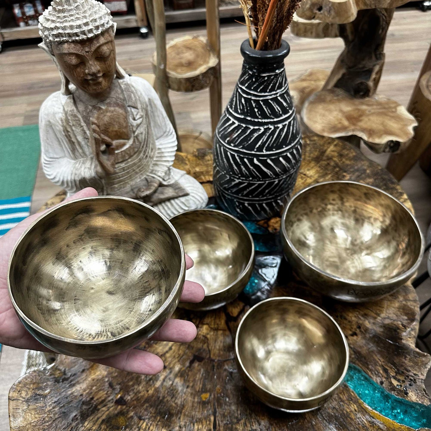 Petit bol lunaire népalais - (environ 550 g) - 13 cm