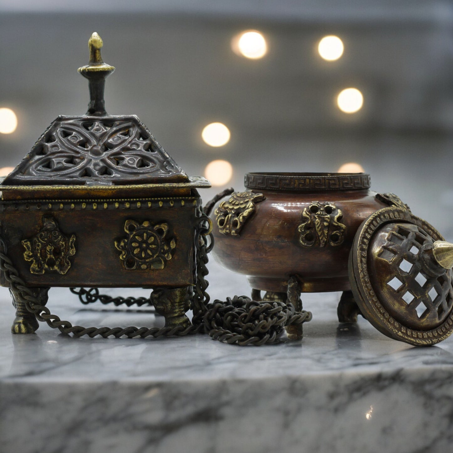 Brûleur d'encens tibétain en laiton - Pot debout à six symboles