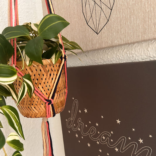 Jardinière classique en macramé - Tons pastel pour salon