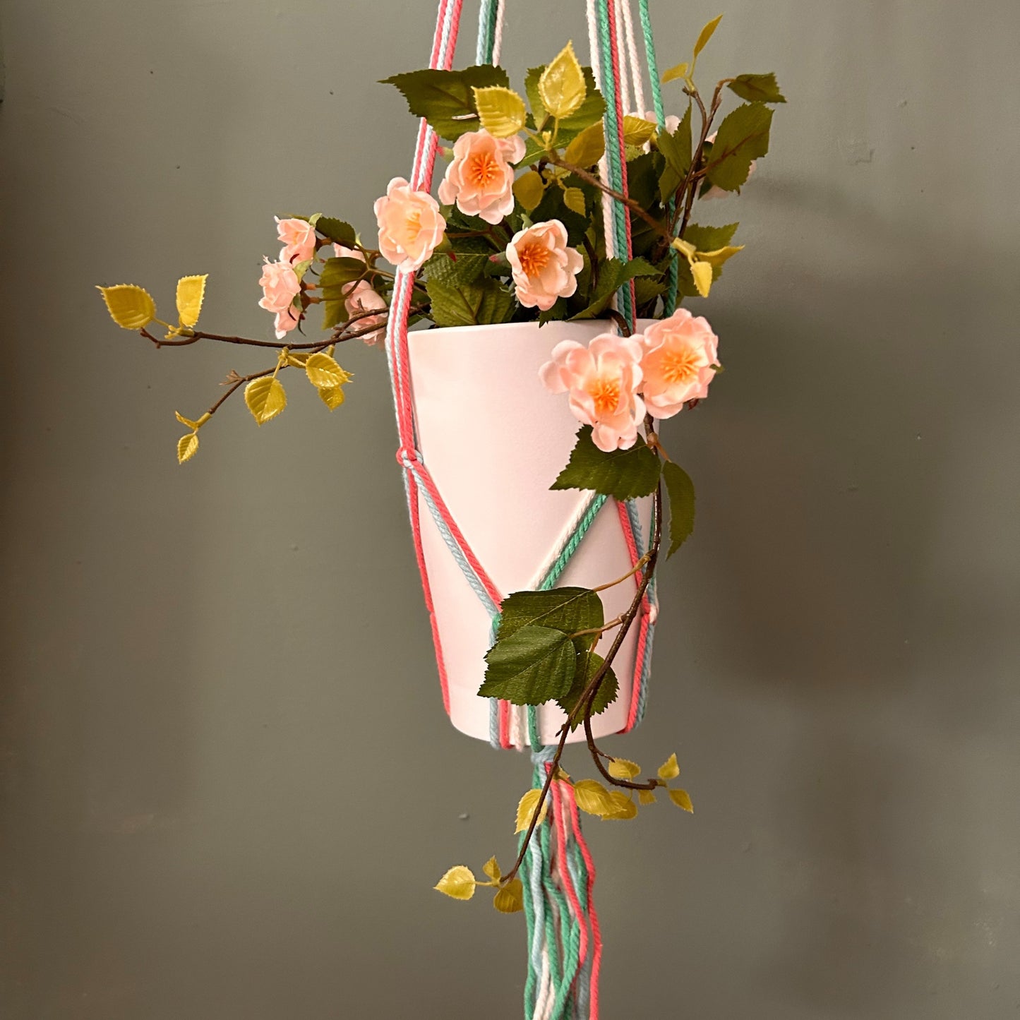 Jardinière classique en macramé - Tons pastel Terrace Medium Pot