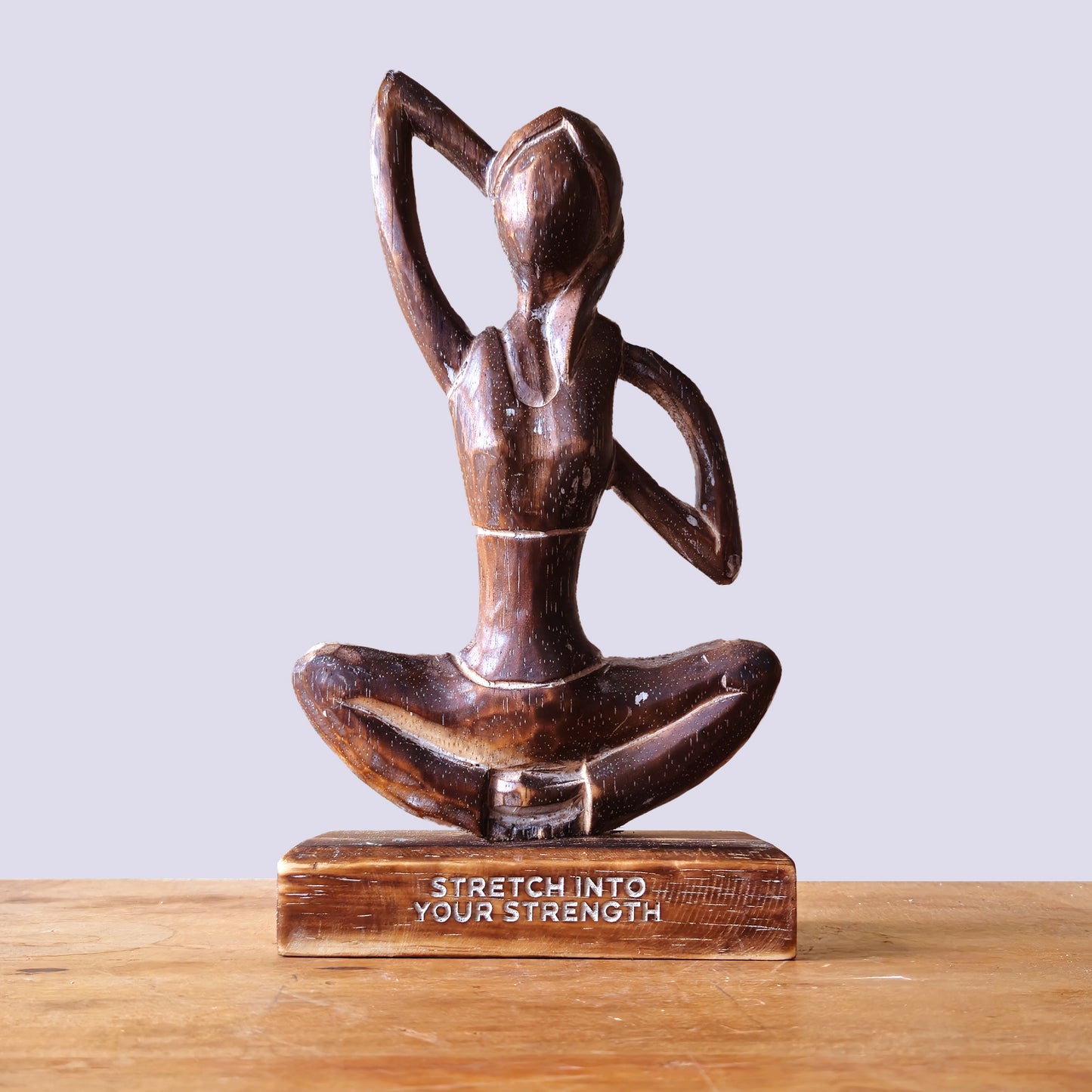 Wooden Woman Yoga - Ancient - Dehne deine Kraft