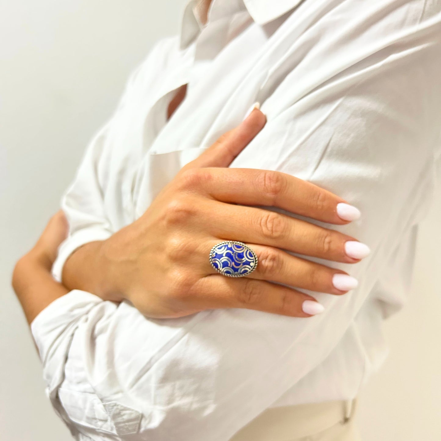 4 x ovale Ringe im nepalesischen Stil (4 Farben)