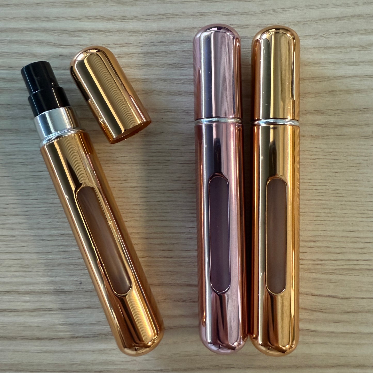 Parfum de poche rechargeable en spray 5 ml - Couleurs vives (aléatoires)