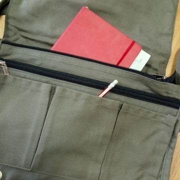 Laptop-Umhängetasche aus Baumwollcanvas - Olivgrün