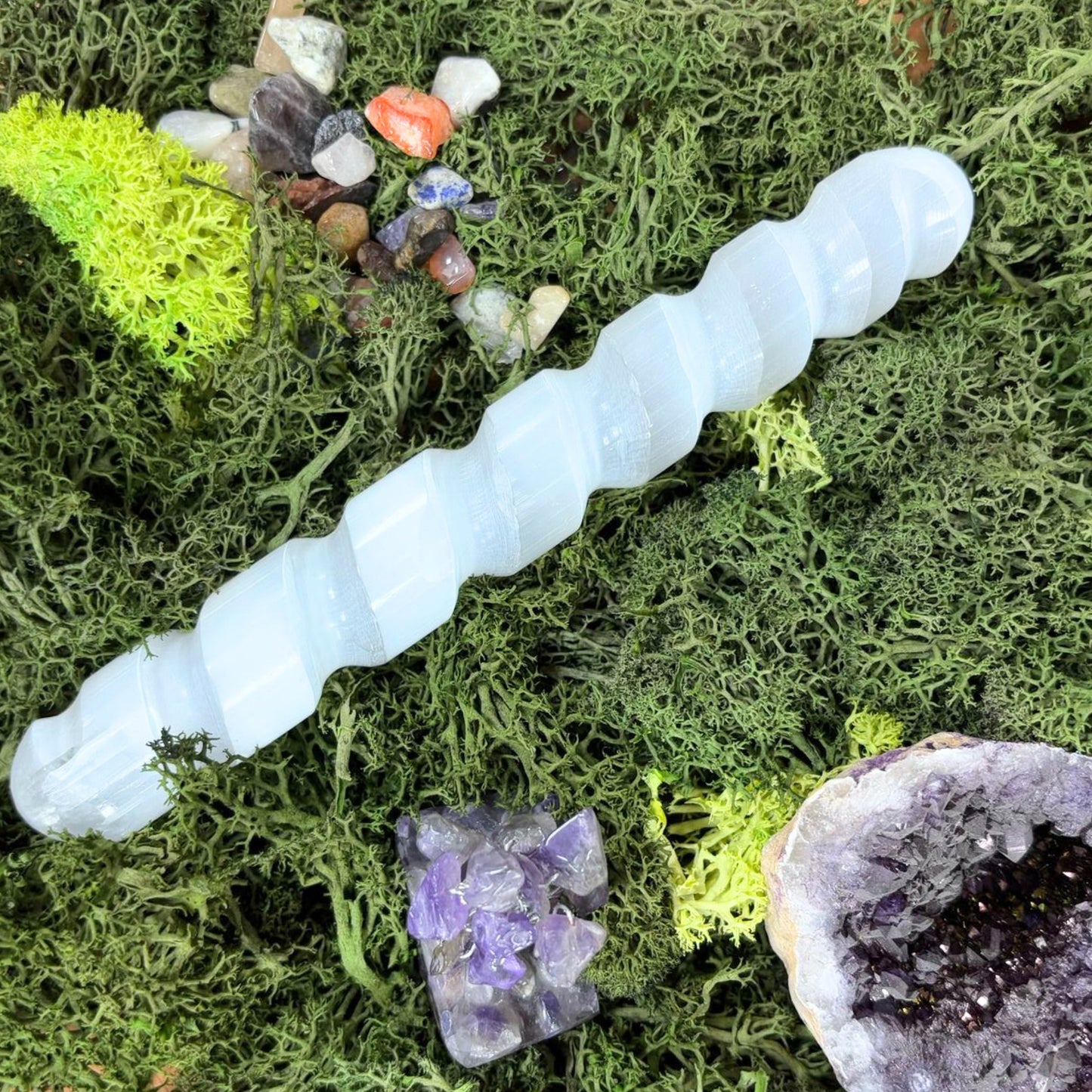 Spiralstab aus Selenit – 16 cm (beide Enden abgerundet)