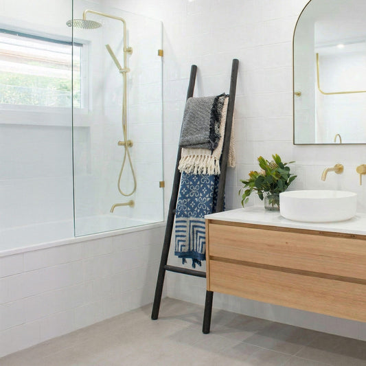 Gran escalera de madera Kemu - 1,5 m - Negro - Estilo japonés
