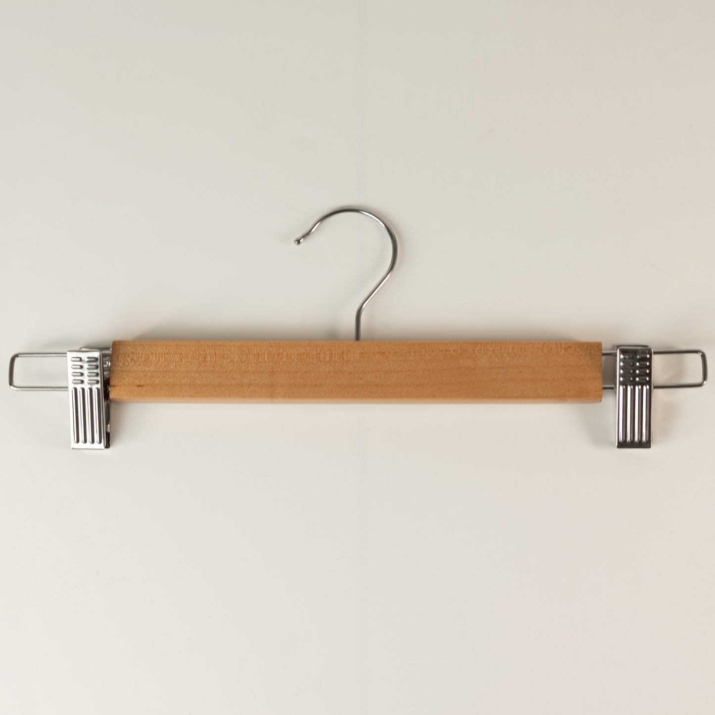 Nomad Sari – Kleiderbügel mit Clip – 33 cm