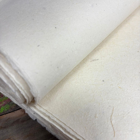 Papier cadeau fait main Lokta - Papier uni 5 g