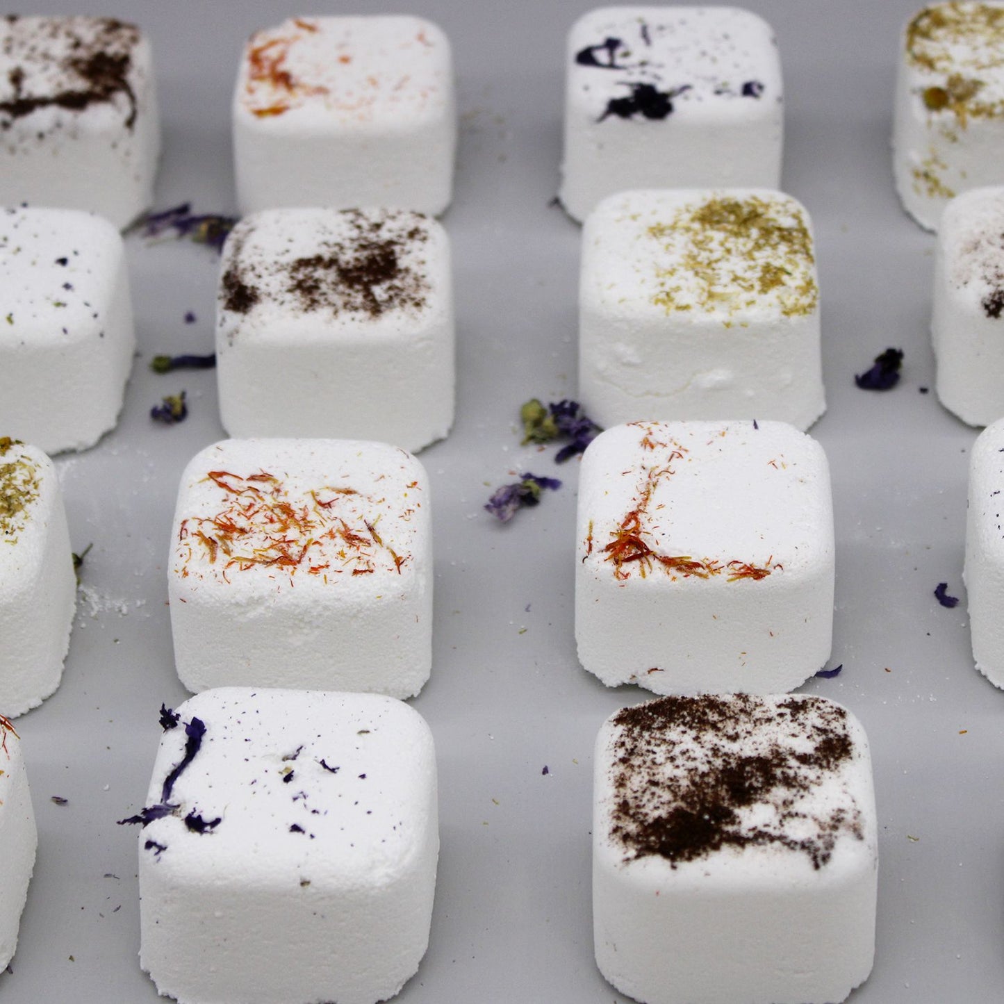 16 x Aromatherapie-Duschdampfer 80 g – beruhigend