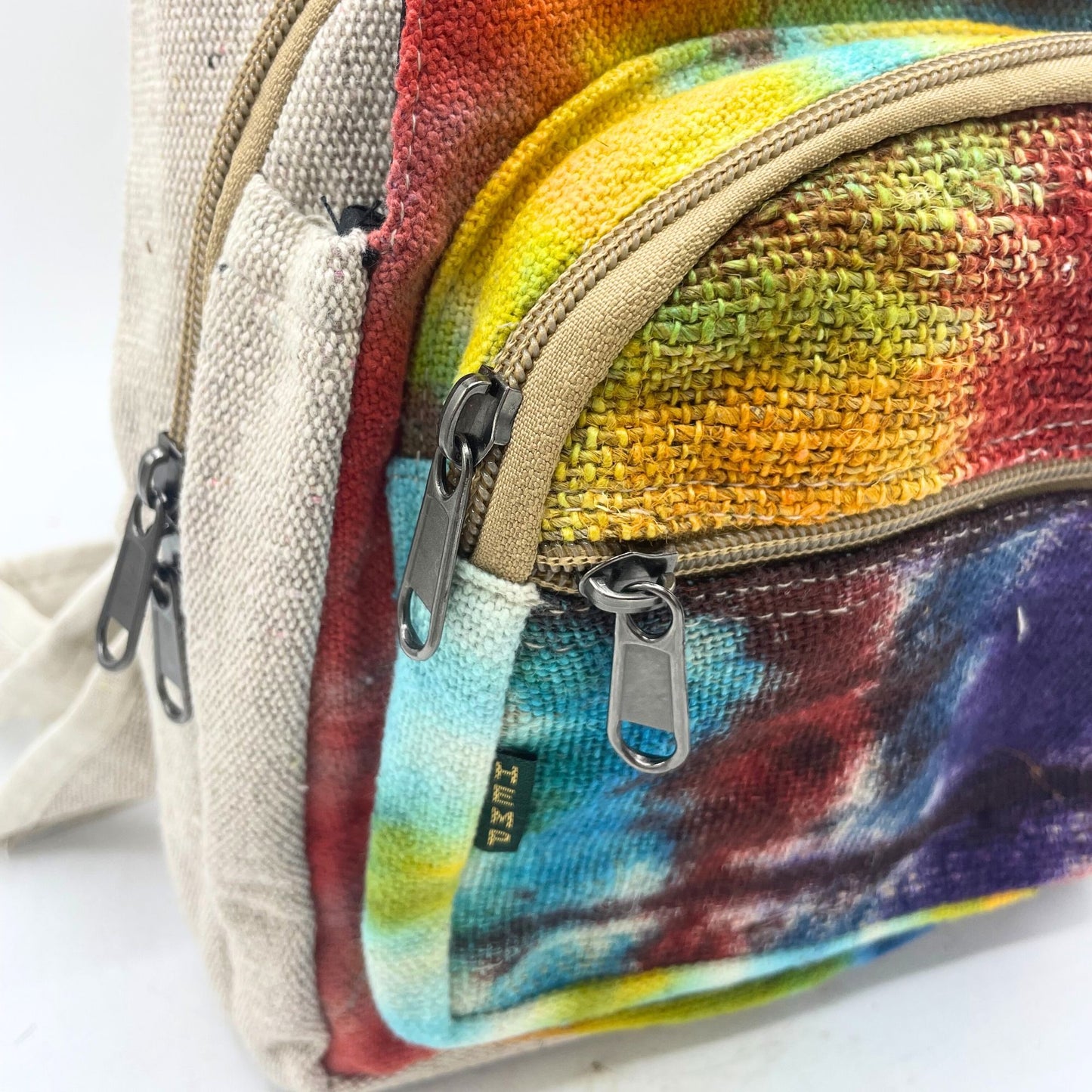 Umhängetasche aus Batik-Hanf
