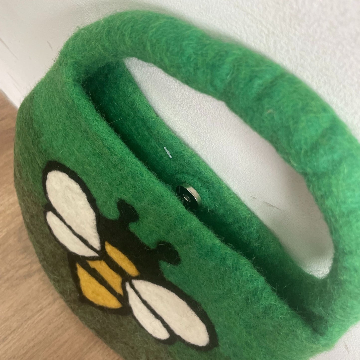 Sac abeille en feutre à base d'eau - Une poignée avec aimant - Tons verts