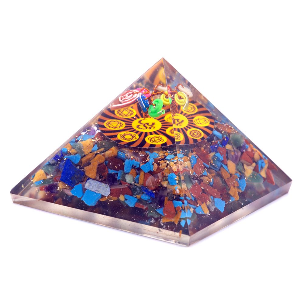 Orgonit-Pyramide, groß, 70 mm – Chakra-Edelsteine – Om-Chakra – 70 mm
