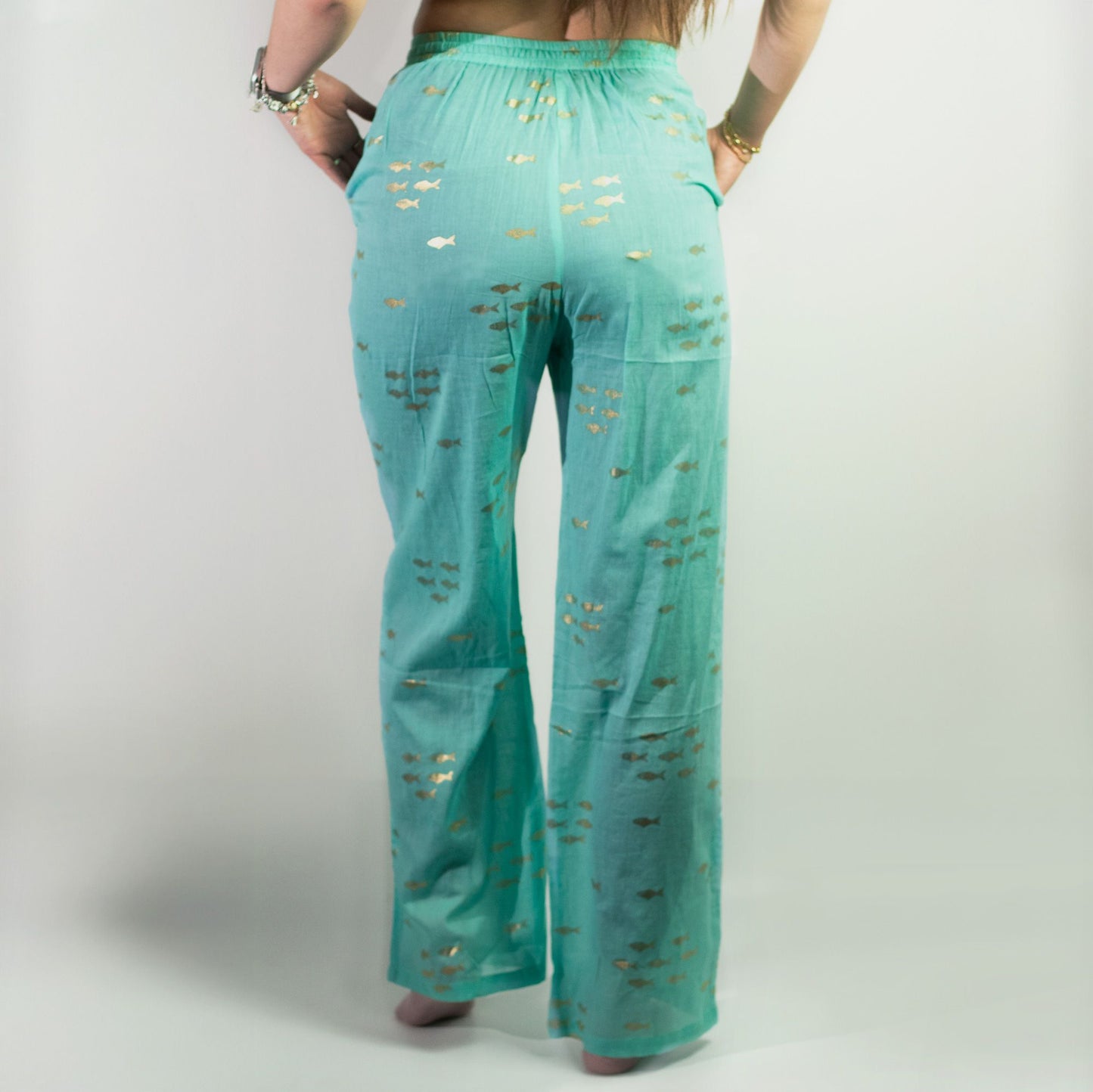 (LXL) Collection Nomad Sari méditerranéen - Pantalon - Motif poisson turquoise et doré