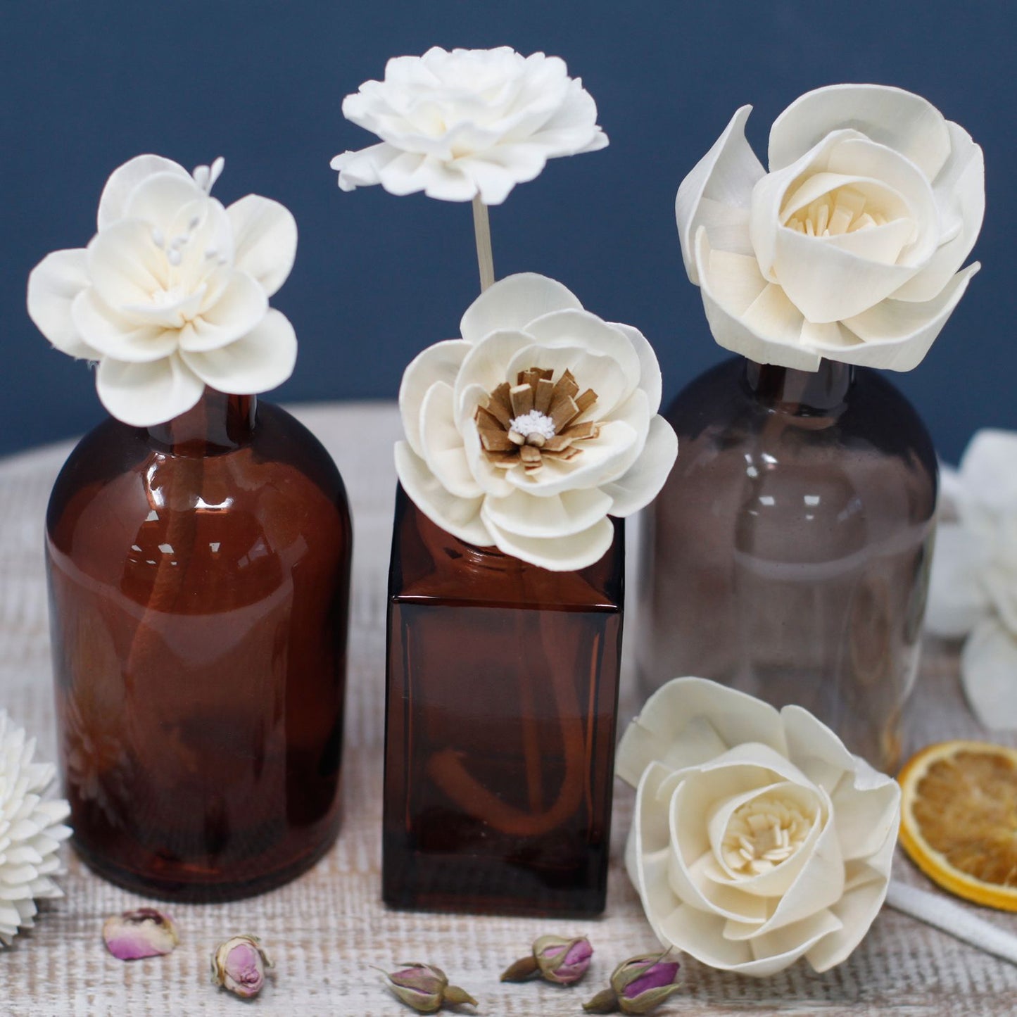 Difusor de Flores Naturales - Rosa Grande en Cuerda