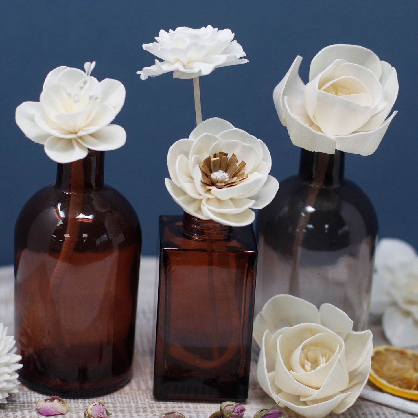 Natürlicher Blumendiffusor – Lilie im Schilf
