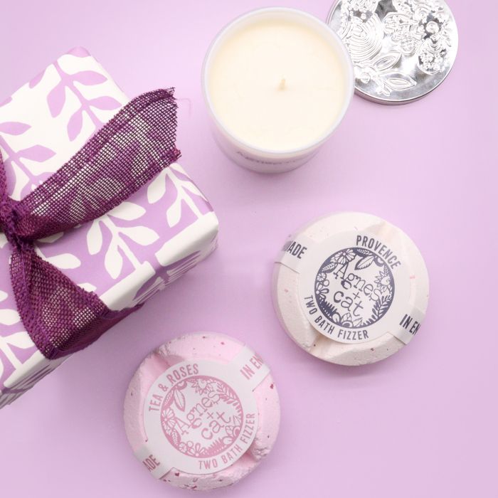 Geschenkset: Provence-Badebomben & Tee & Rose + Mondsteinkerze
