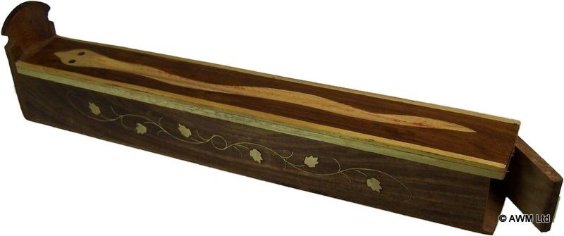 Boîte de collecte de cendres avec motif de serpent