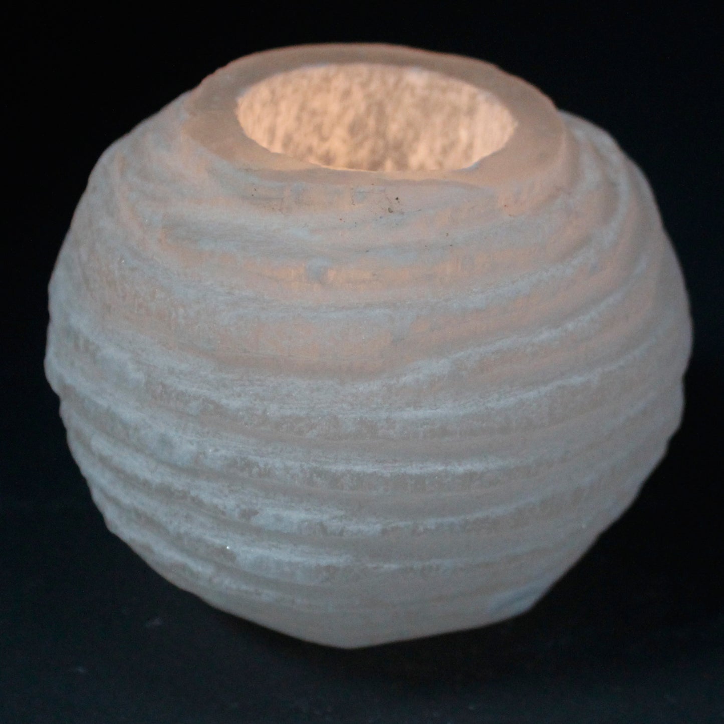 Selenit-Schneeball-Kerzenhalter - 8 cm