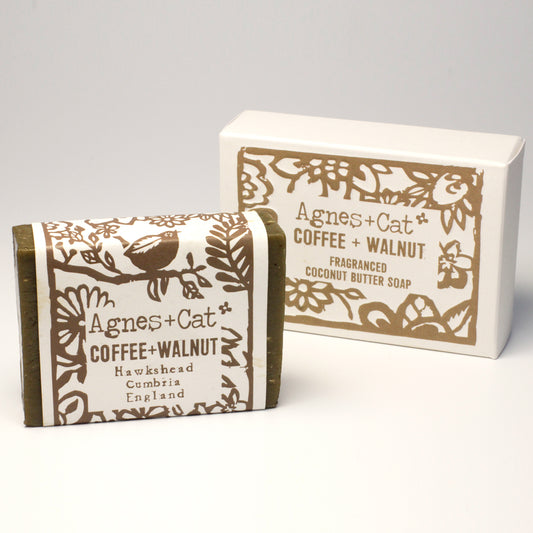 140 g handgemachte Seife – Kaffee und Walnuss