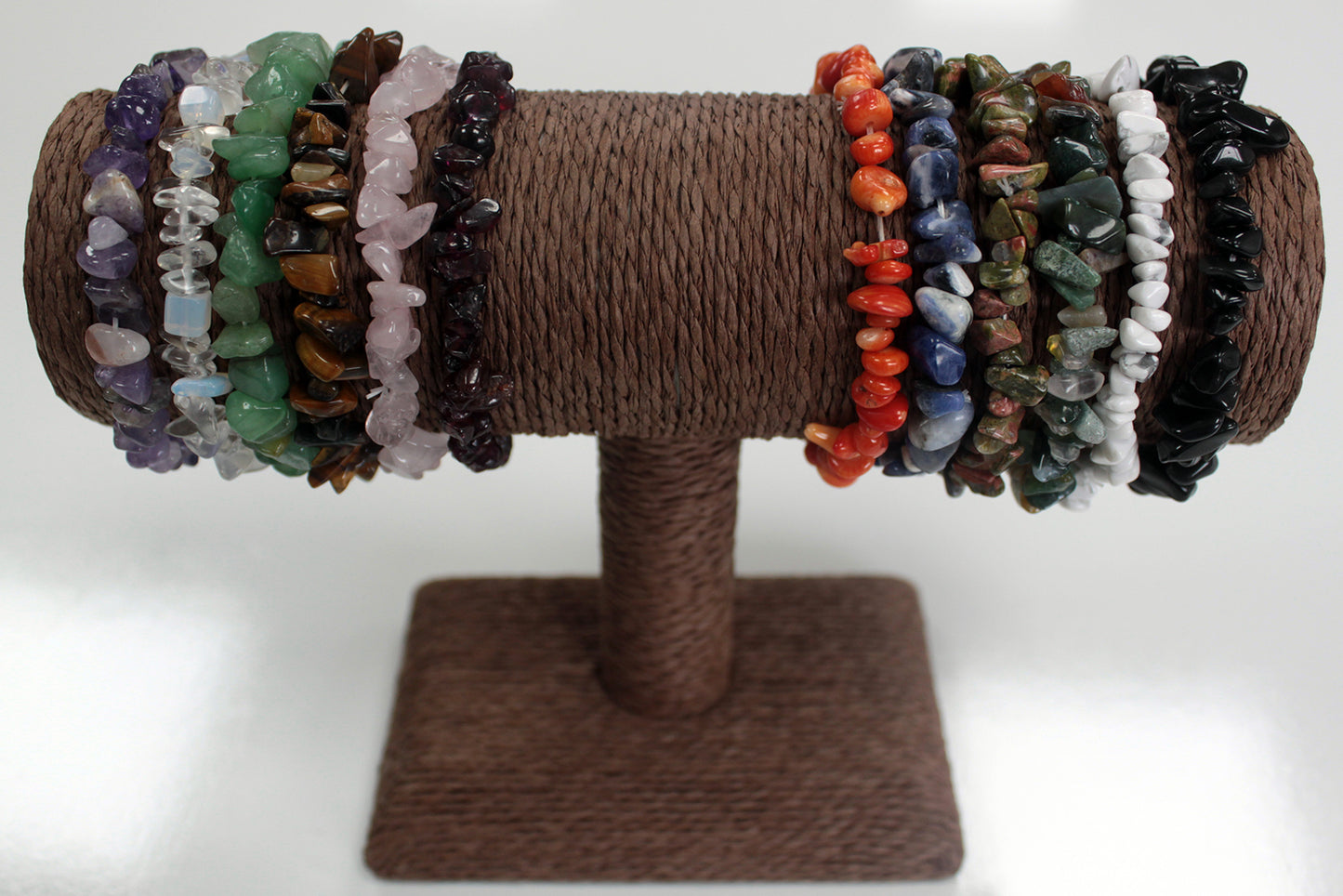 Kleiner "T" Armbandhalter - Schokolade