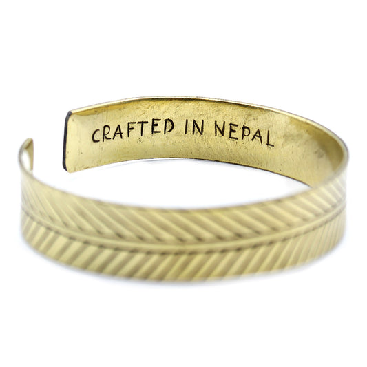 Tibetisches Messingarmband - Breites Stammesblatt