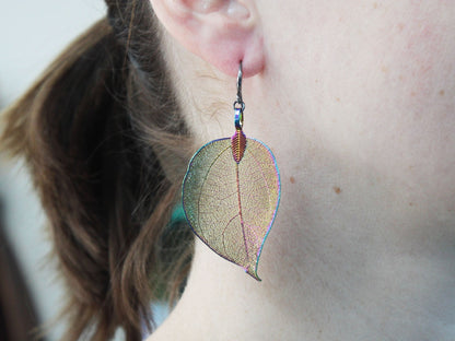 Conjunto Collar Aretes Hoja Oro