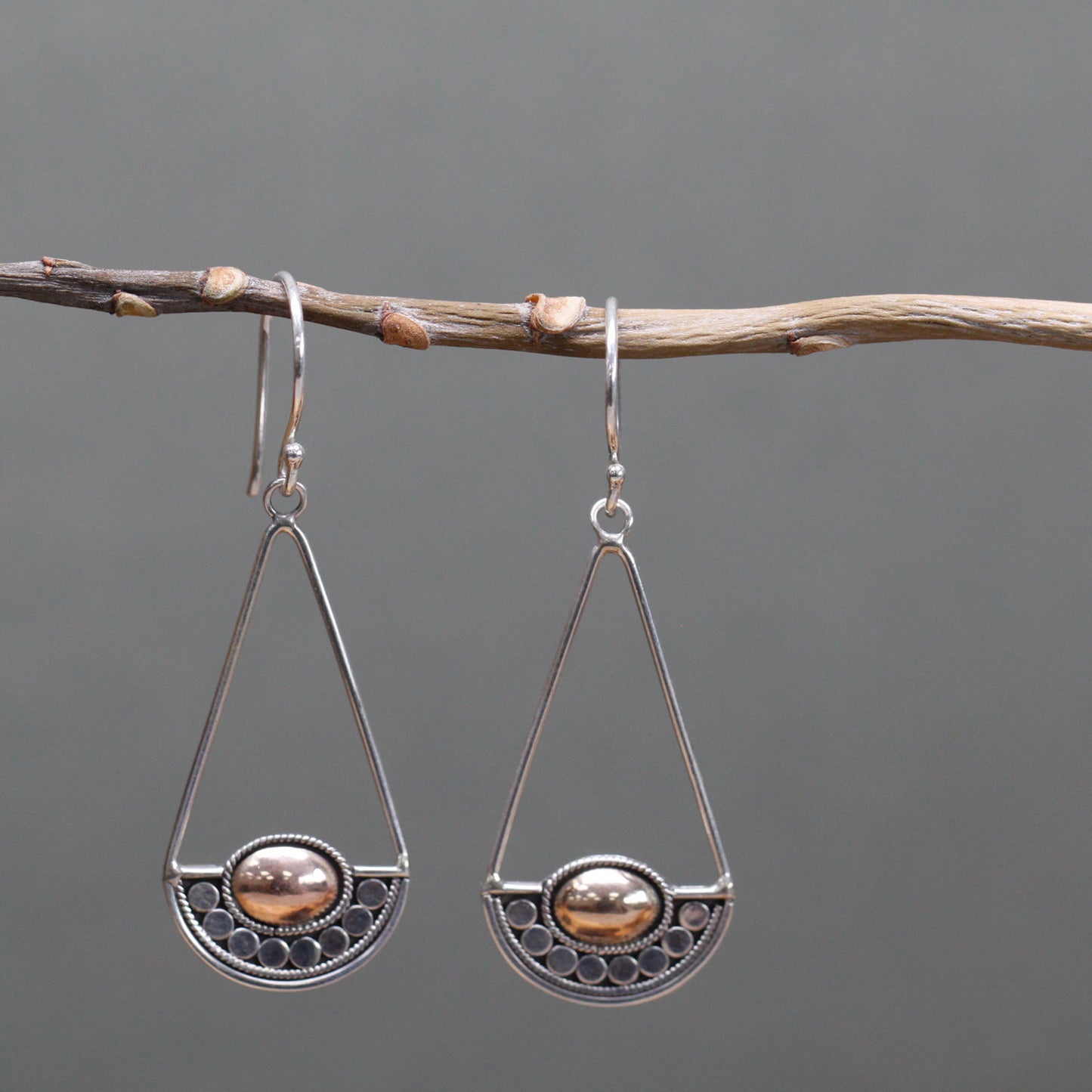 Silber- und Goldohrring - Luna Balance