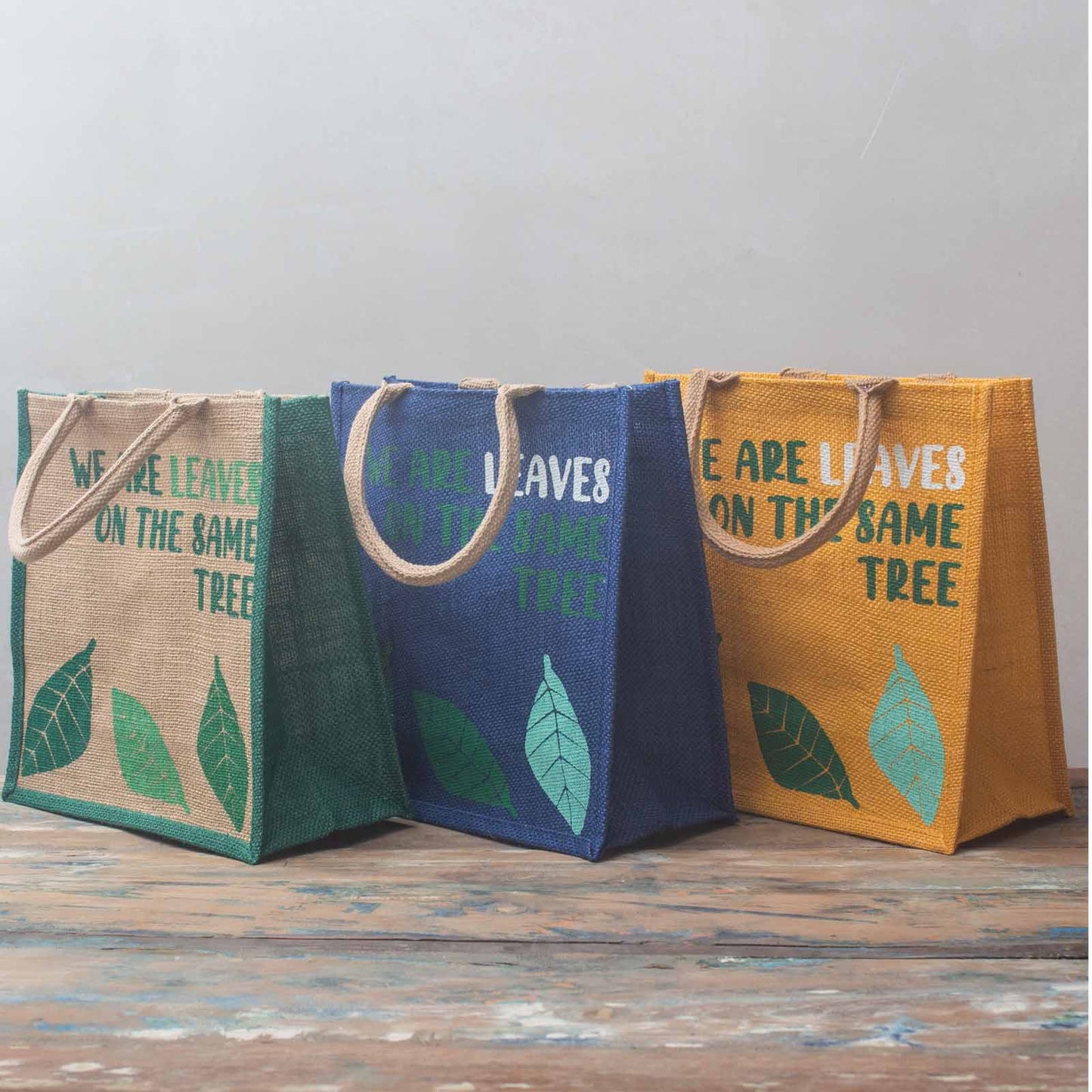 Bedruckter Jutebeutel - We are waves - Grau, Blau und Natur