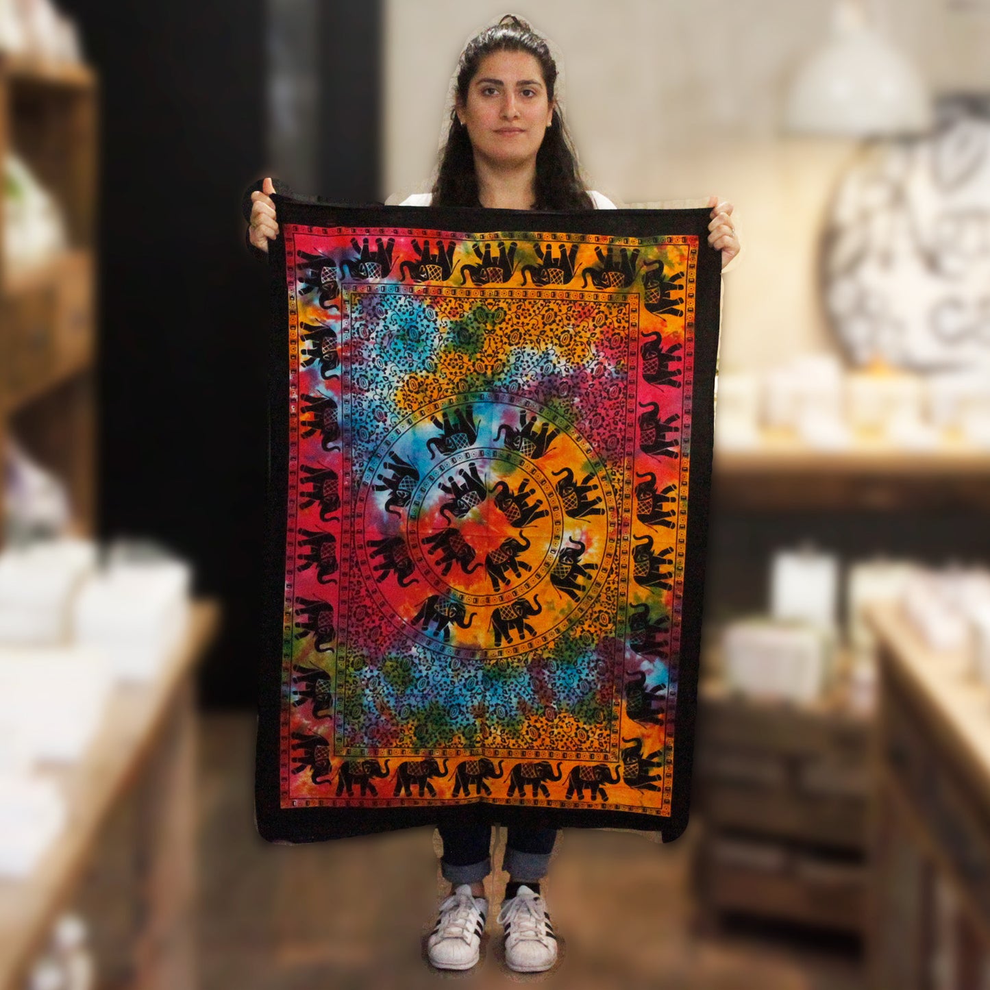 Wandkunst aus Baumwolle – Elefanten-Mandala