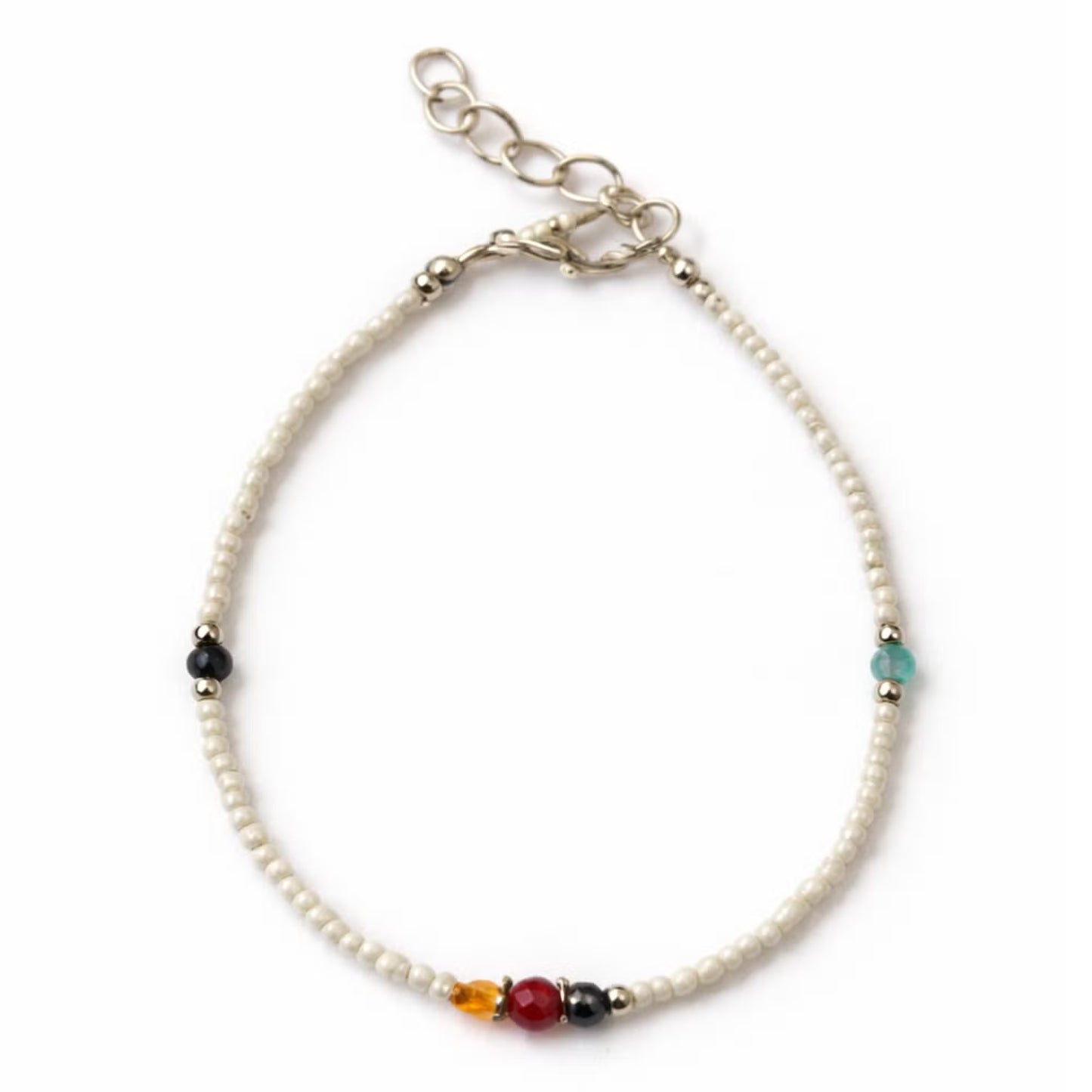 Nepalesisches Armband aus extrafeinen Edelsteinen - Perlen und geschnitzte Perlen