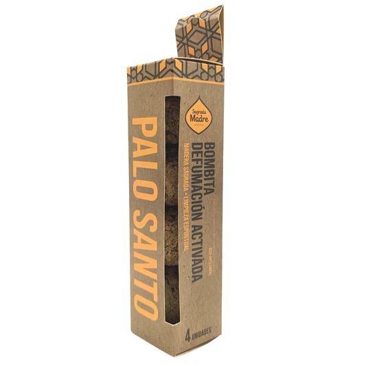 Schachtel mit 4 Palo Santo Räucherstäbchen