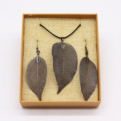 Conjunto Collar Aretes Hoja Peltre