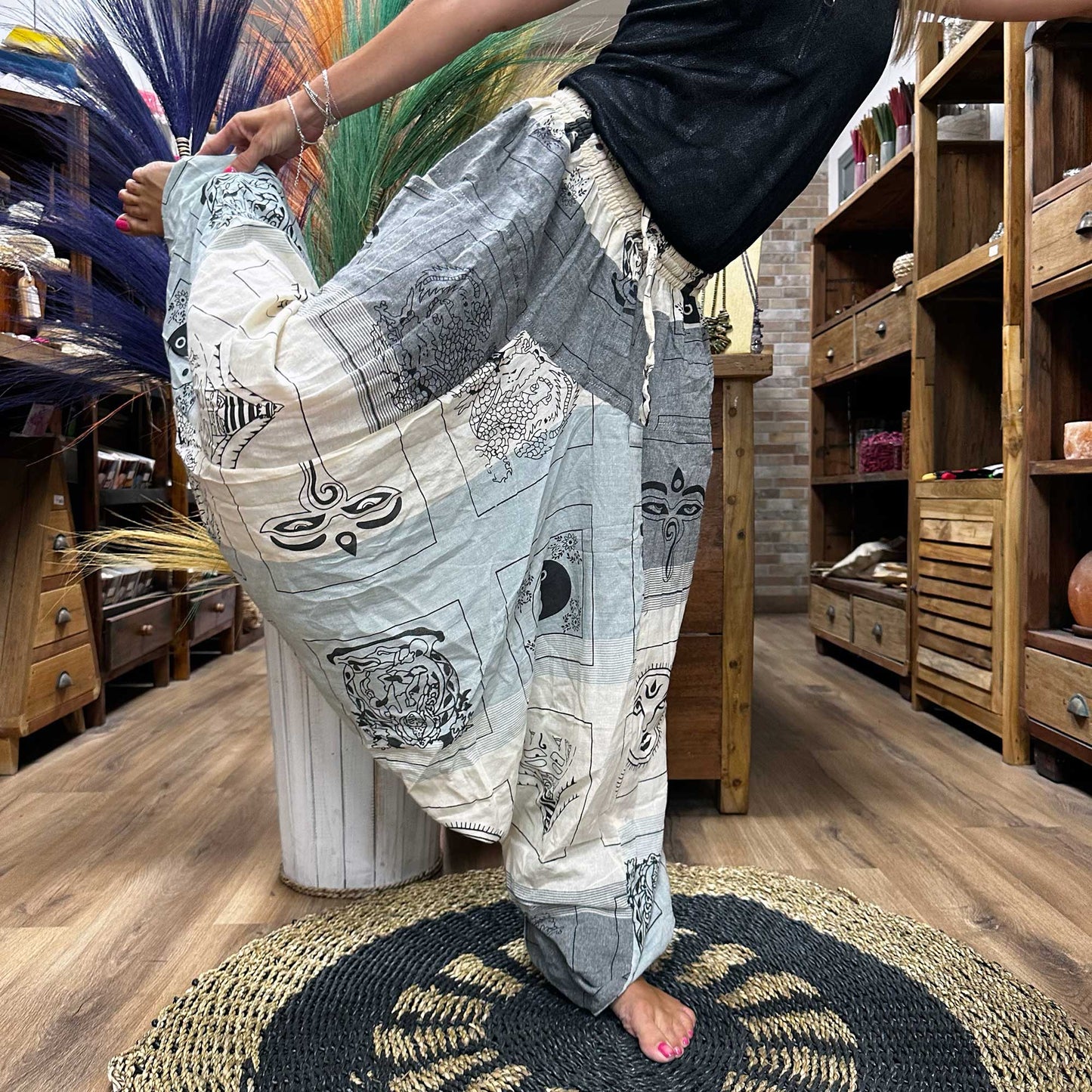 Yoga- und Festivalhose - Aladdin Himalayan Print in Grau