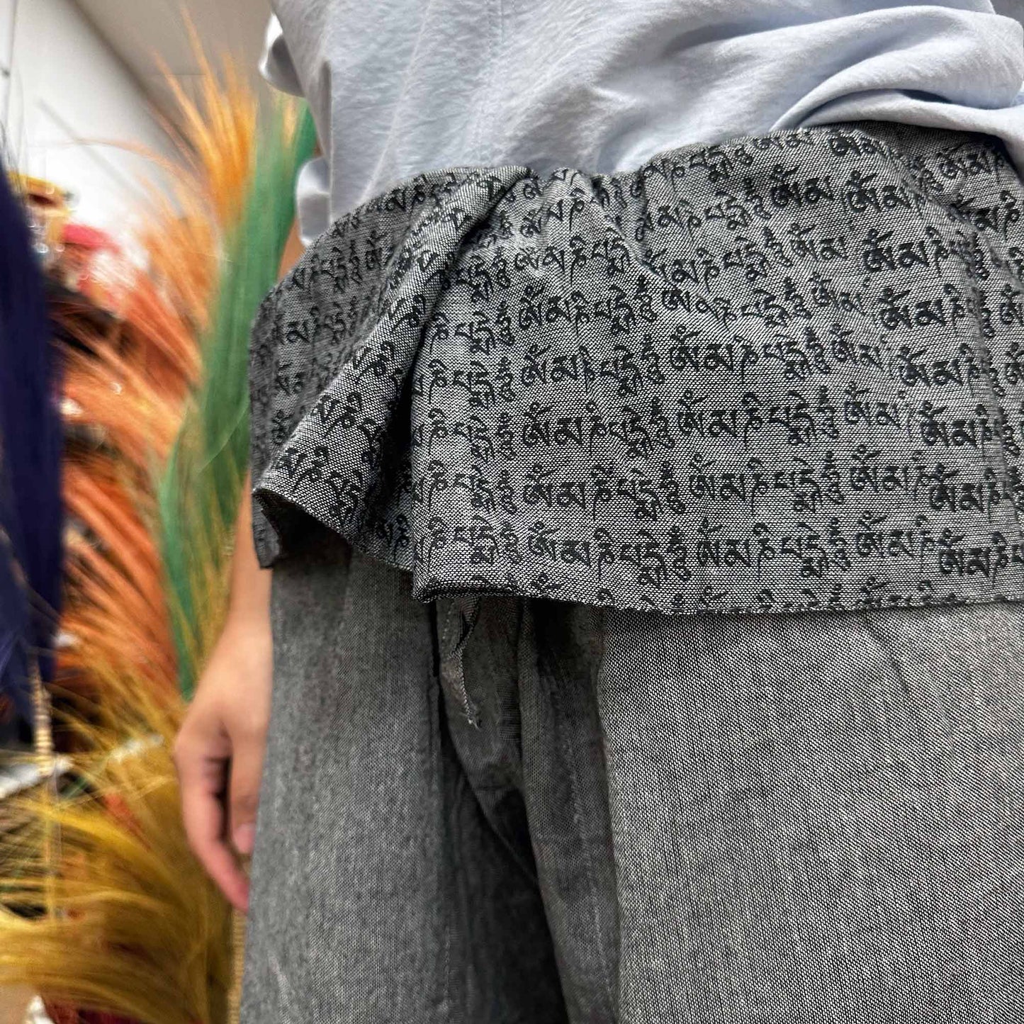 Yoga- und Festivalhose - Thai Fisherman's Mandala Mantra in Grau