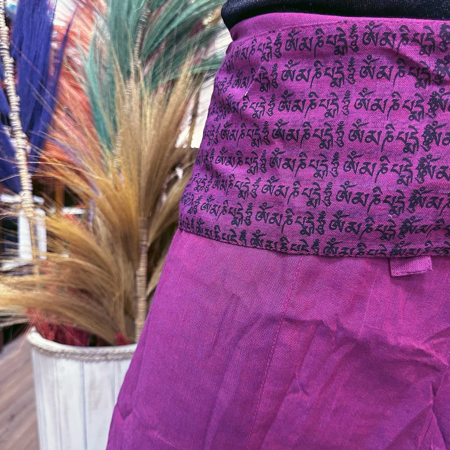 Yogahosen und Festivals - Thai Fisherman's Mandala Mantra in Lila