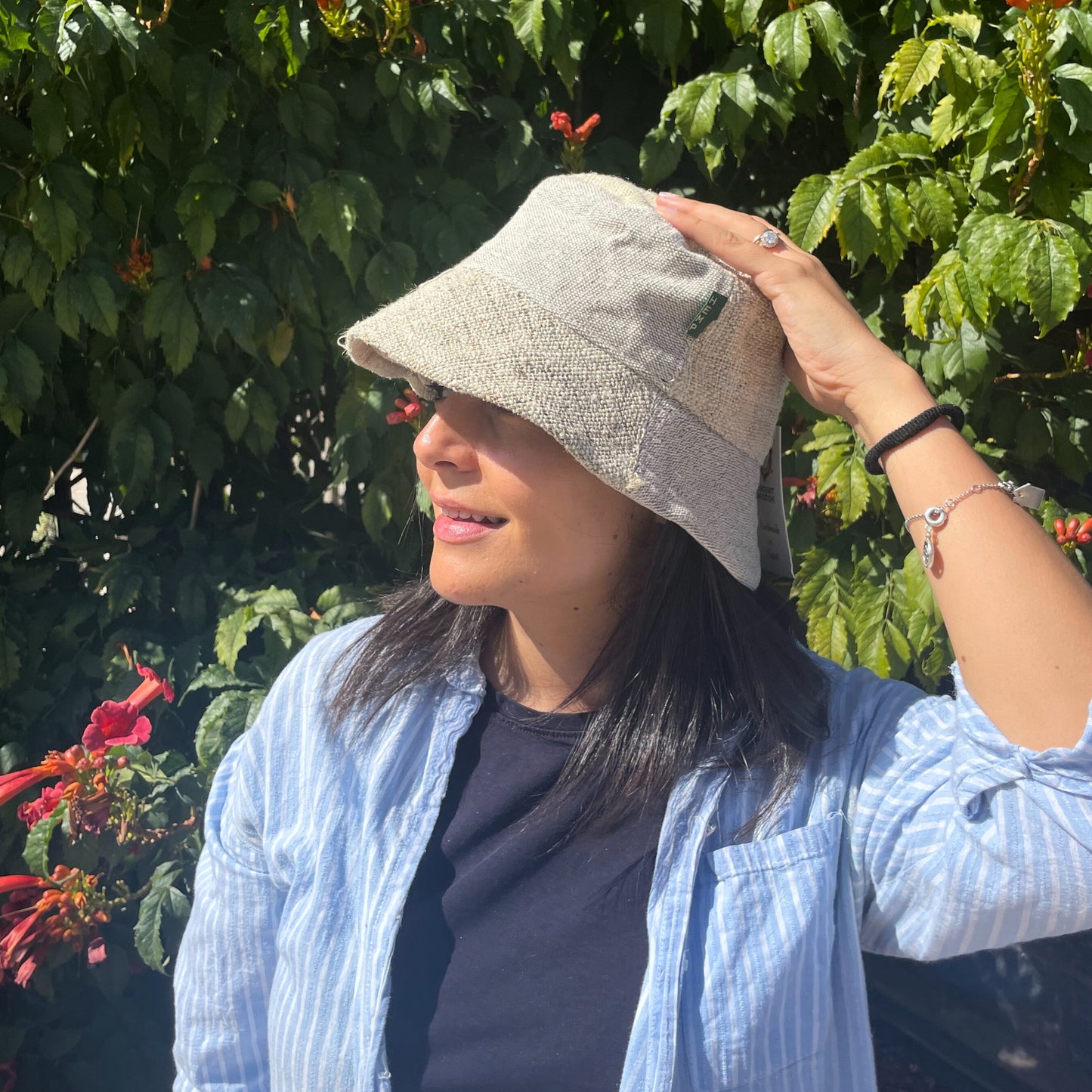 Boho Festivalhut aus Hanf und Baumwolle mit Aufnähern - Natur