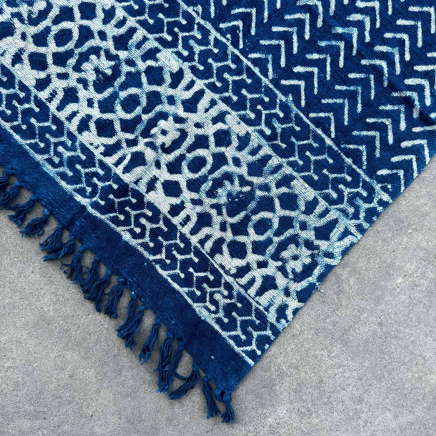 Handgemachte Indigodecke - 170x120cm - Seedha Arrows