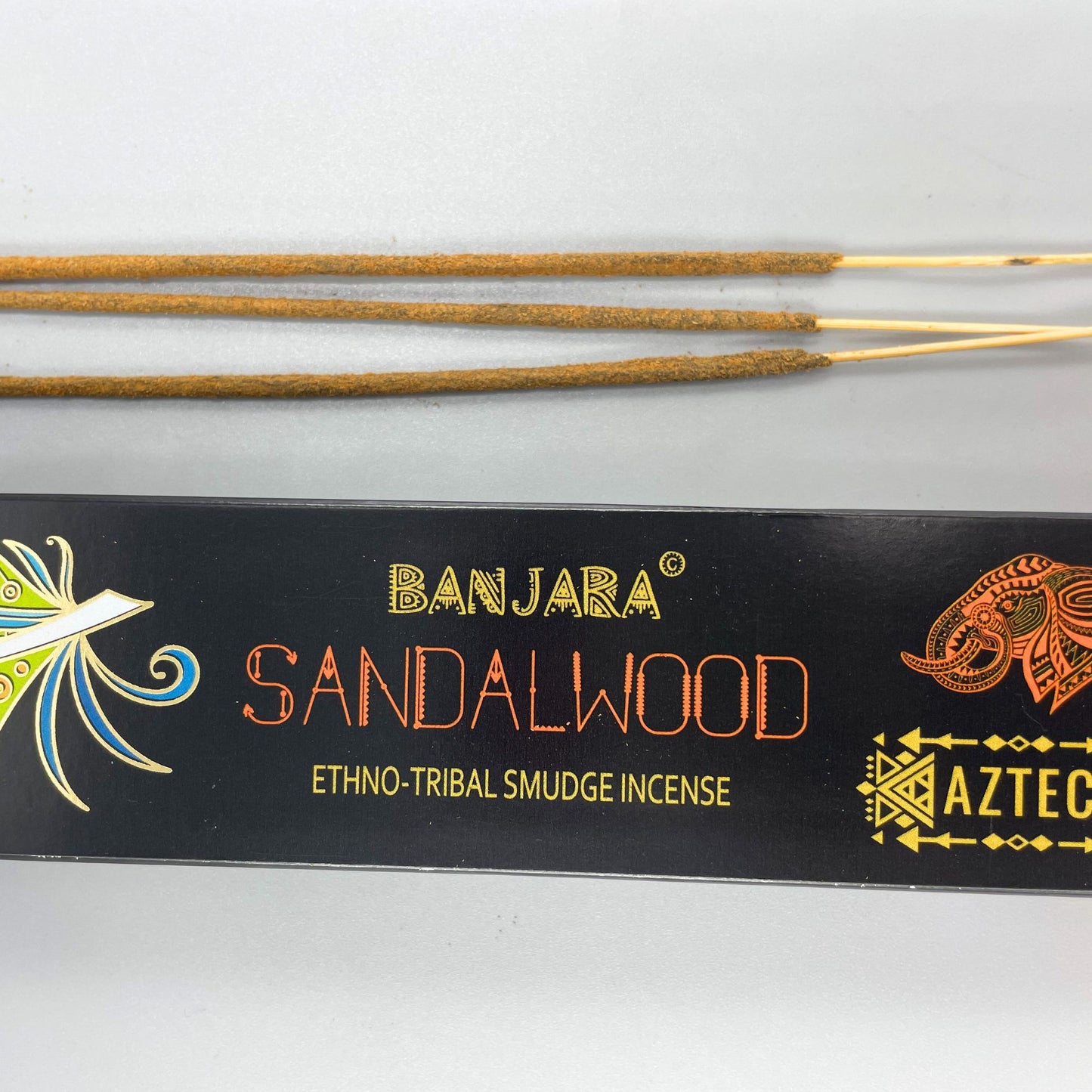 Banjara Tribal Smudge Räucherstäbchen – Sandelholz