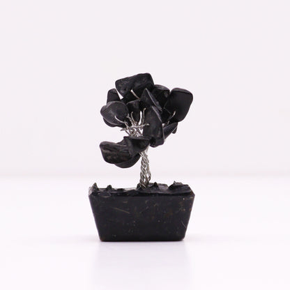 Mini árbol de piedras preciosas sobre base de orgonita - Ágata negra (15 piedras)