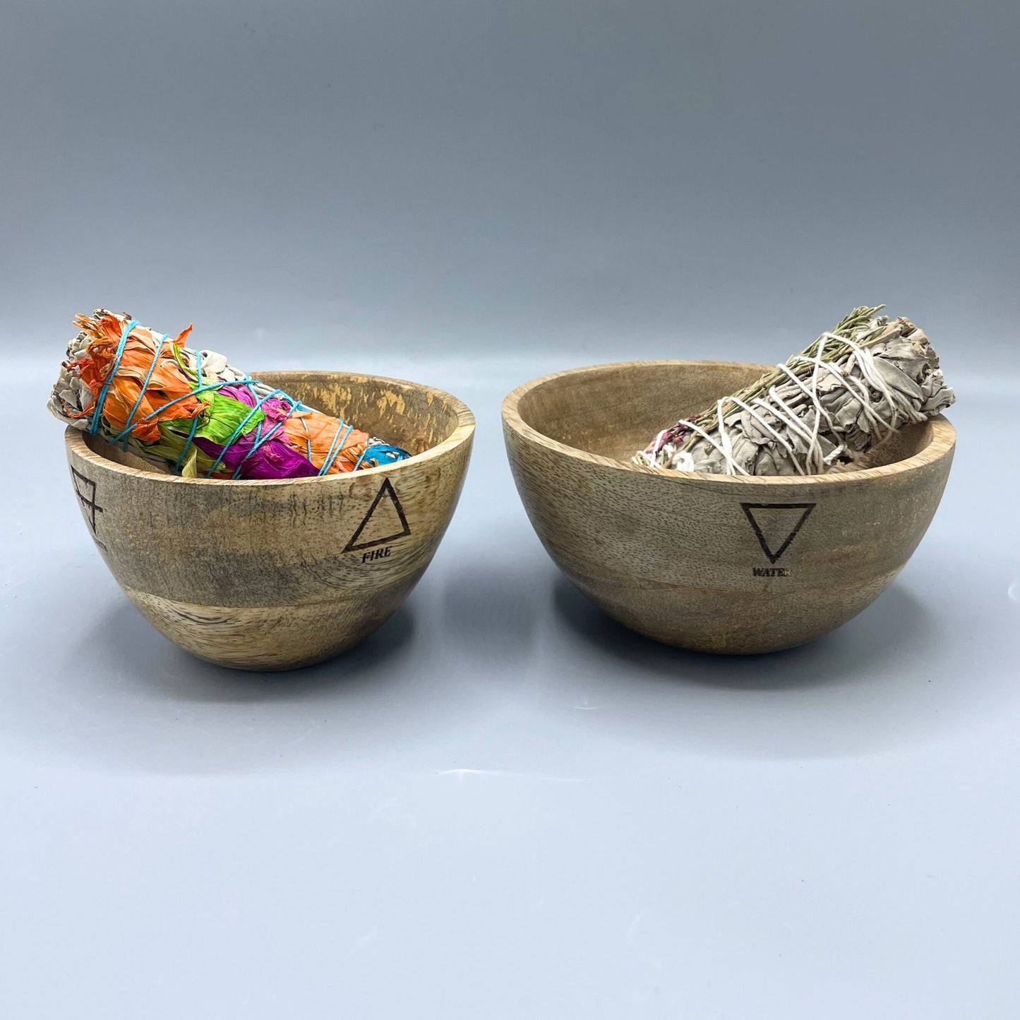 Holzschale für Opfergaben und Rituale - Baum des Lebens - 11x7cm