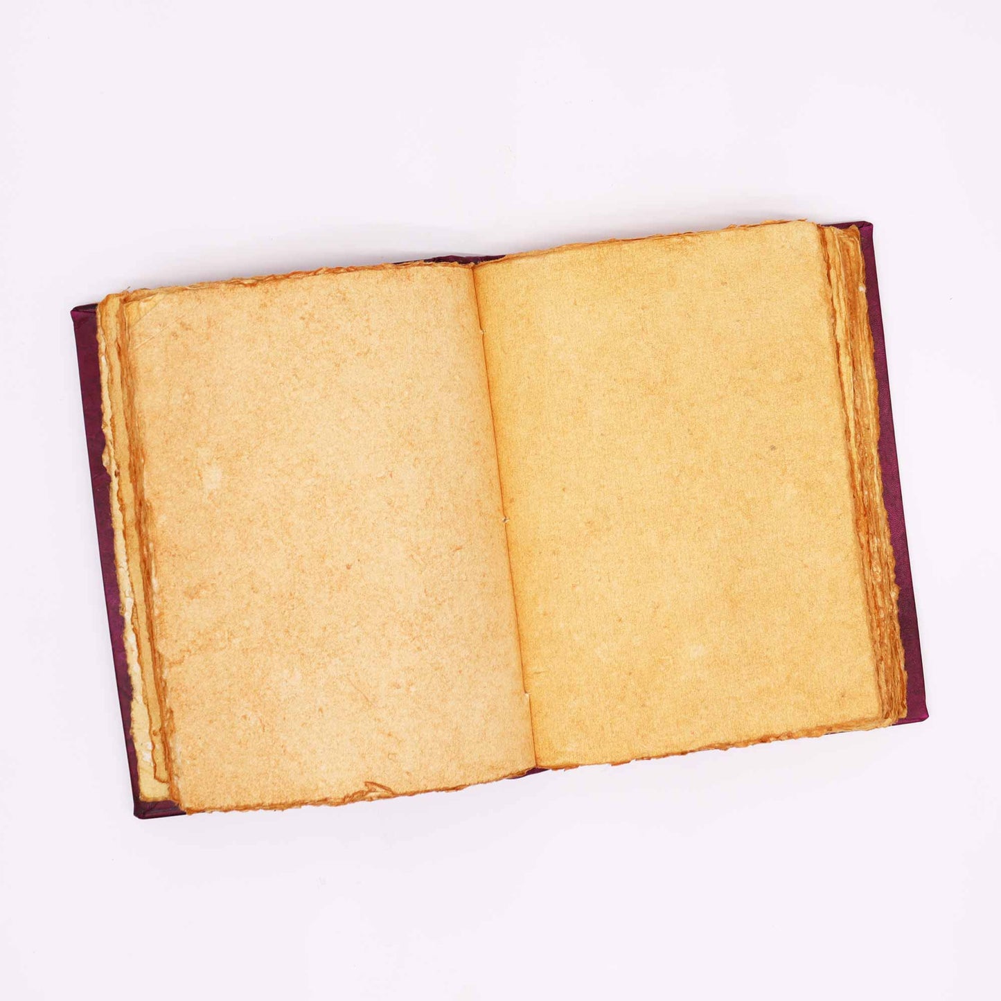 Buch aus Rotbronze – Hamsa-Dekoration aus Zink mit Einbandkanten