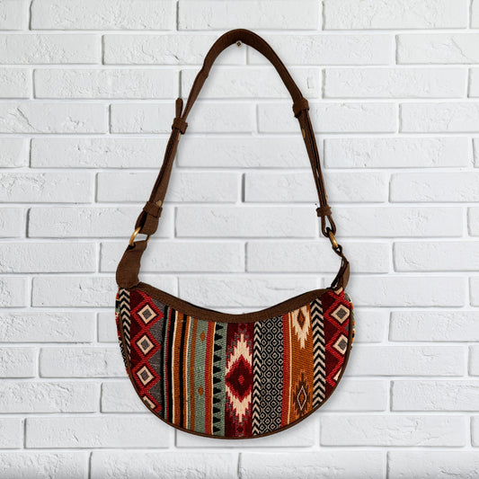 Jacquard Hobo Bag – Dunkelbrauntöne (brauner Riemen)
