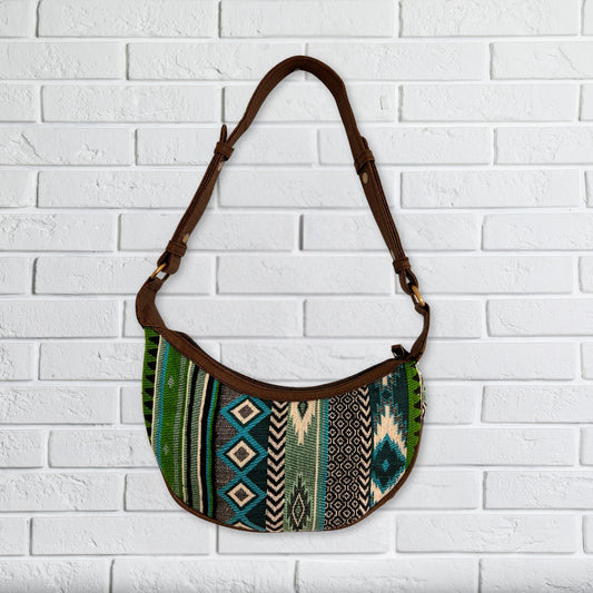 Jacquard-Hobo-Tasche – kräftiges Grün (brauner Riemen)