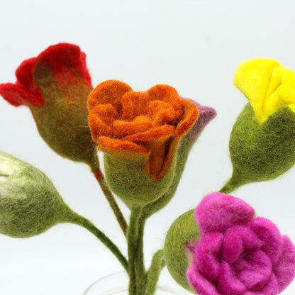 6 x Flores de fieltro - Rosas (colores surtidos)