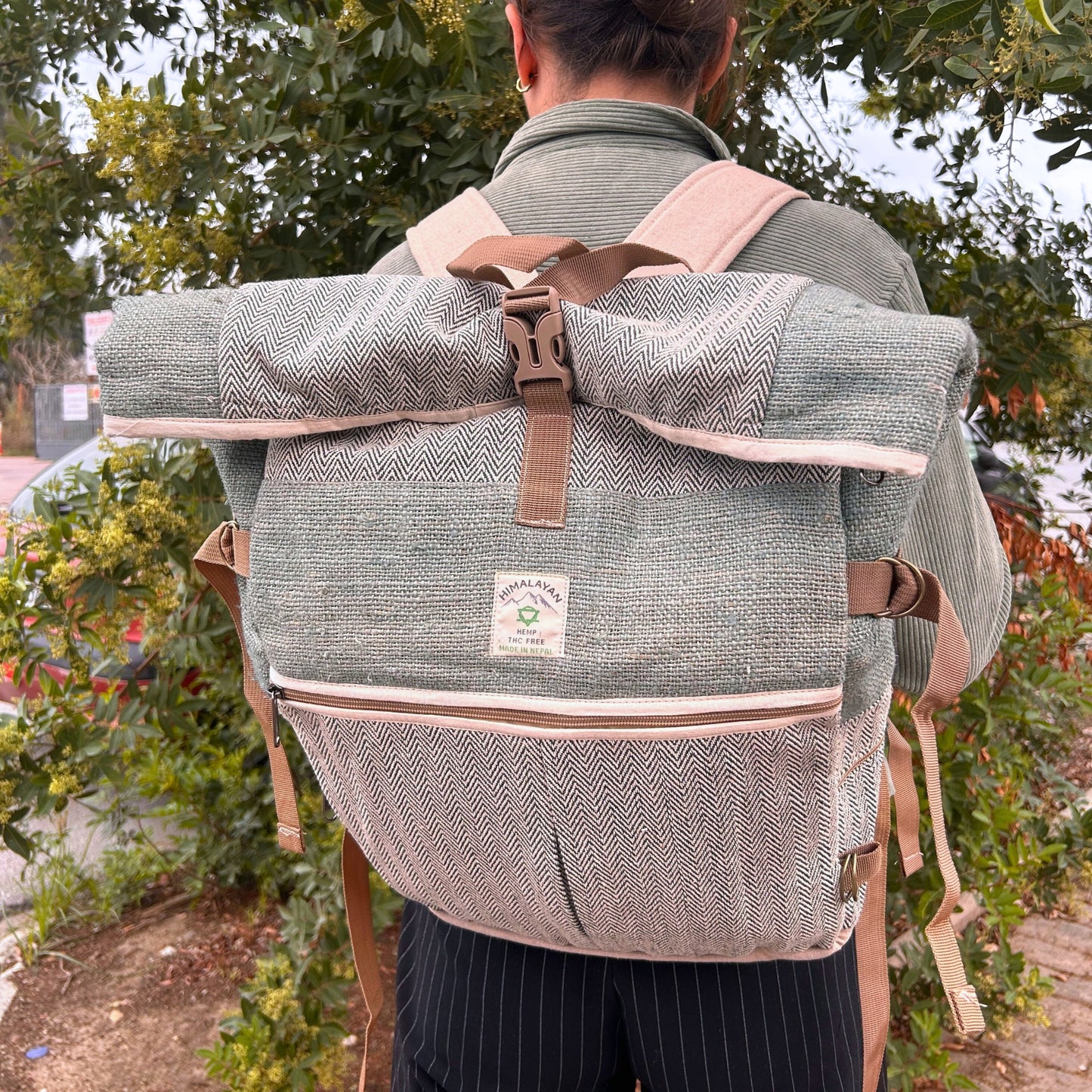 Hanf-Trekking-Rolltop-Rucksack - Salbeigrün
